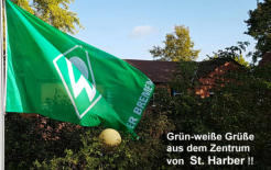 Die Werder-Hissflagge im Ortszentrum von St. Harber